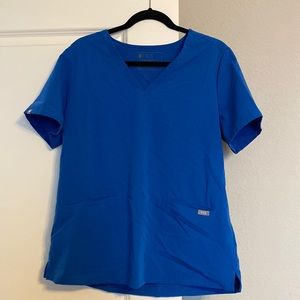 FIGS Casma Three-Pocket Scrub Top